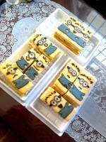 Mini cake hình Minion